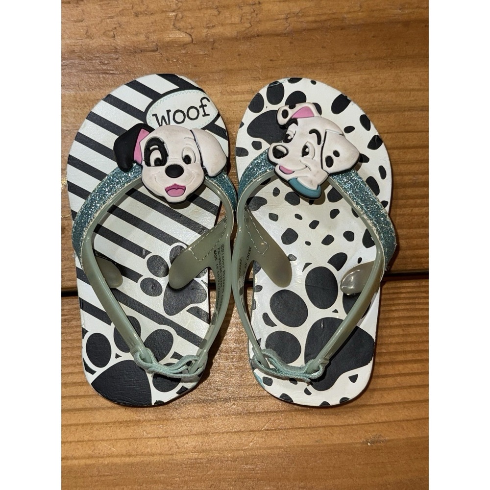 101 Dalmatians Toddler Flip Flop Size 5/6 With Strap In Back